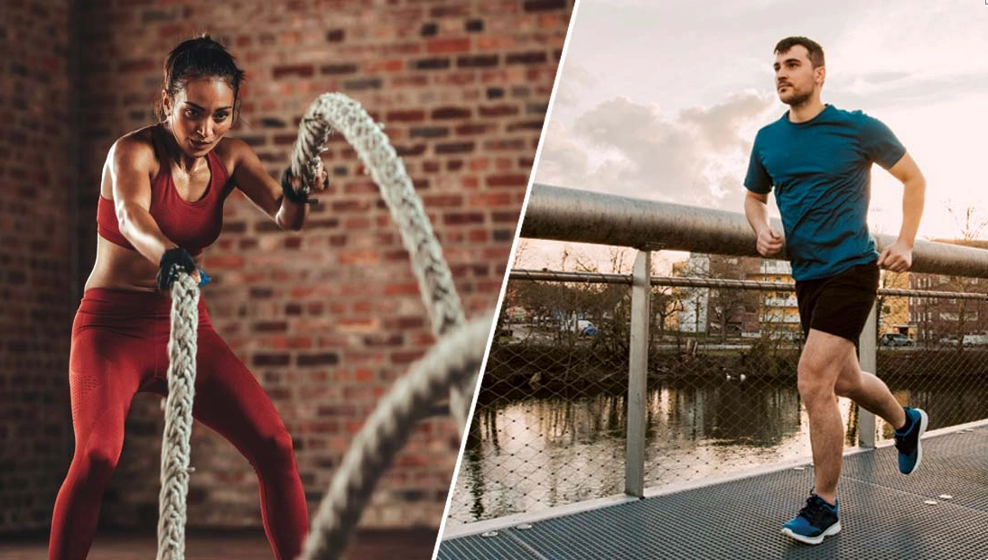 Persona realizando entrenamiento intenso con cuerdas de batalla y hombre corriendo al aire libre en sesión de alta exigencia física.